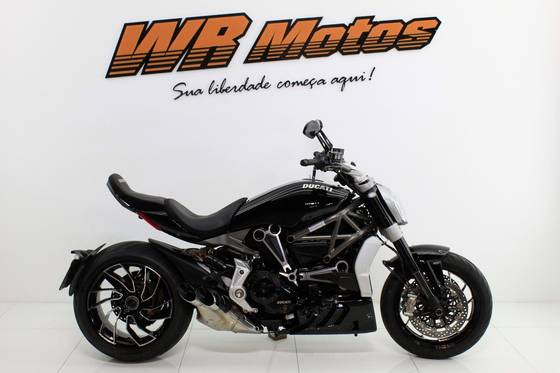 DUCATI XDIAVEL S 